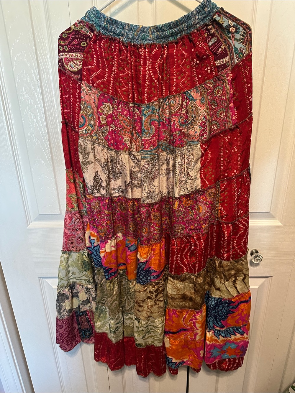 14. Boho Patchwork Sari Silk Maxi Skirt Festival Hippie Gypsy One Size India - Picture 3 of 3